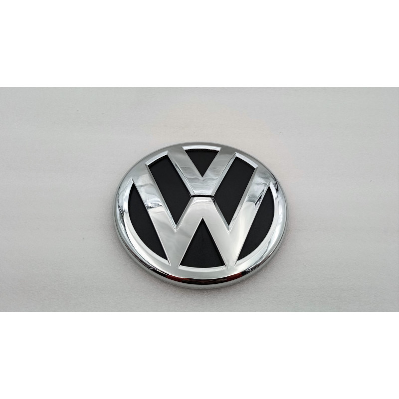 EMBLEMA DELANTERO VOLKSWAGEN 125MM CROMADO