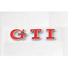 Emblema trasero volkswagen letras gti rojas