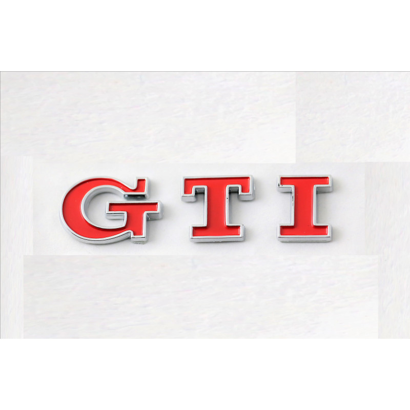 Emblema trasero volkswagen letras gti rojas