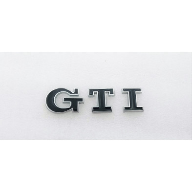 EMBLEMA TRASERO VOLKSWAGEN LETRAS GTI COLOR NEGRO