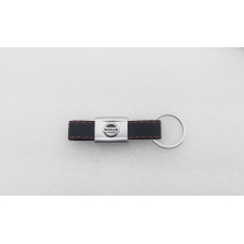 Llavero de cuero con logo nissan Perfecto para regalo!