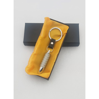 Llavero bala carbono plata Perfecto para regalo!