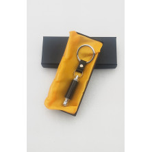 Llavero tubo de escape en carbono Perfecto para regalo!