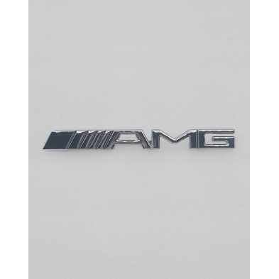 EMBLEMA DE PARRILLA MERCEDES AMG