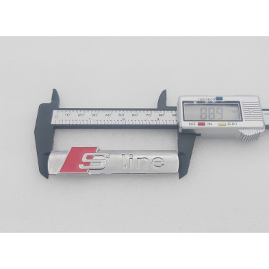 EMBLEMA DE PARRILLA AUDI SLINE CROMADO