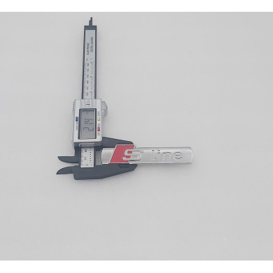 EMBLEMA DE PARRILLA AUDI SLINE CROMADO