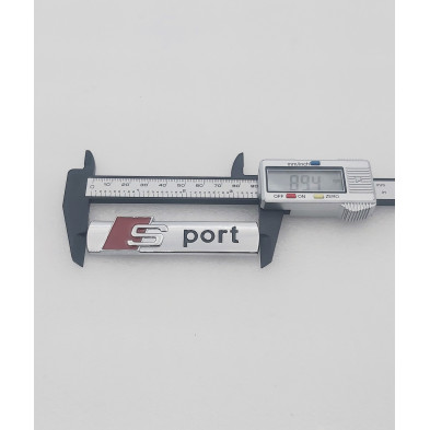 EMBLEMA DE PARRILLA AUDI SPORT