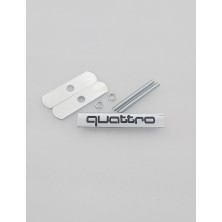 EMBLEMA DE PARRILLA AUDI QUATTRO NEGRO