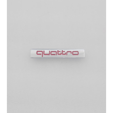 EMBLEMA DE PARRILLA AUDI QUATTRO ROJO