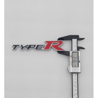 EMBLEMA DE PARRILLA HONDA TYPE R NEGRO Y ROJO