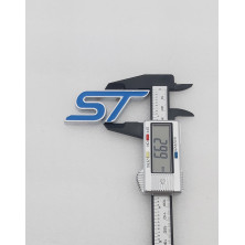 EMBLEMA DE PARRILLA FORD ST AZUL