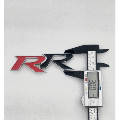 EMBLEMA DE PARRILLA RS ROJO Y NEGRO