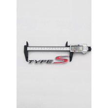 EMBLEMA DE PARRILLA HONDA TYPE S NEGRO Y ROJO