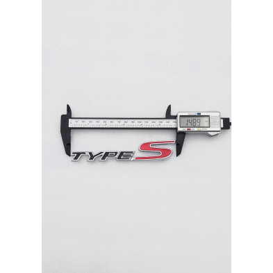 EMBLEMA DE PARRILLA HONDA TYPE S NEGRO Y ROJO