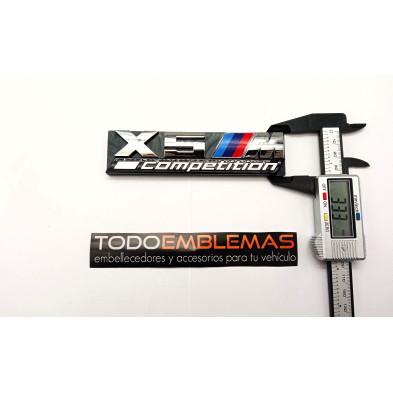 EMBLEMA PARRILLA BMW X5 COMPETITION PLATA