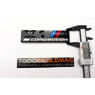 EMBLEMA PARRILLA BMW X1 COMPETITION NEGRO