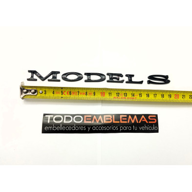EMBLEMA TRASERO MODEL S TESLA NEGRO