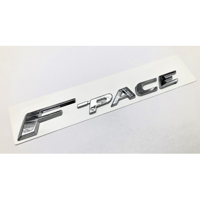 Emblema trasero f-pace jaguar cromado