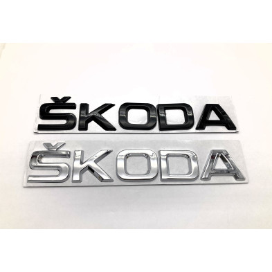 EMBLEMA LOGO TRASERO SKODA NEGRO