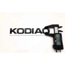 EMBLEMA LOGO TRASERO SKODA KODIAQ NEGRO