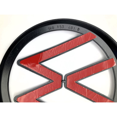 Emblema delantero VW Golf VIII