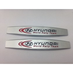 2 emblemas laterales hyundai mate