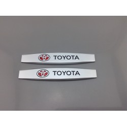 Emblema Lateral Toyota Mate