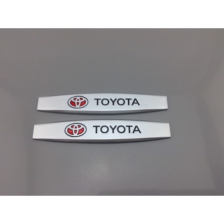Emblema Lateral Toyota Mate