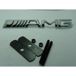 EMBLEMA PARRILLA MERCEDES AMG