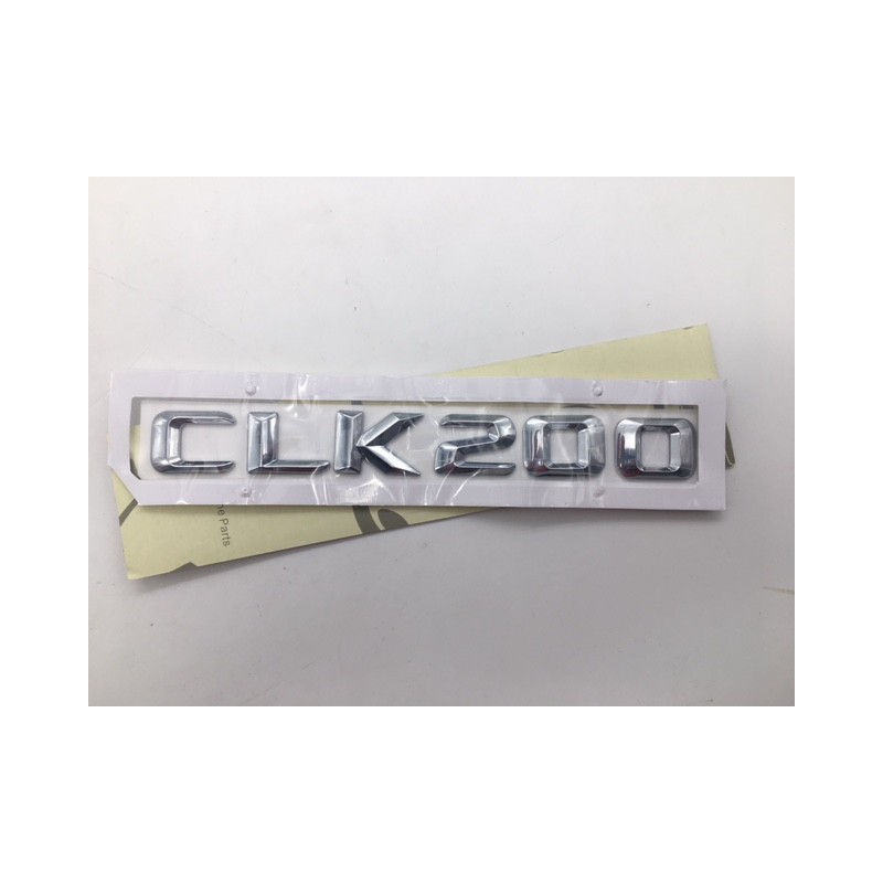 EMBLEMA LETRAS MERCEDES BENZ CLASE CLK CLK200 CROMADAS
