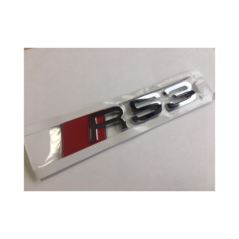 EMBLEMA TRASERO AUDI RS3