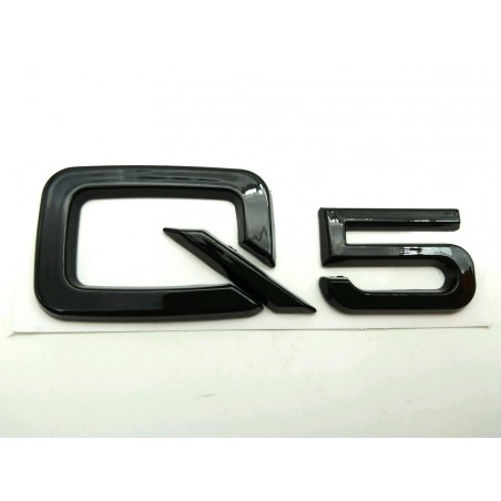 EMBLEMA TRASERO AUDI Q5 NEGRO