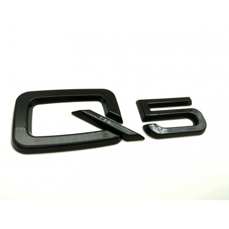 EMBLEMA TRASERO AUDI Q5 NEGRO