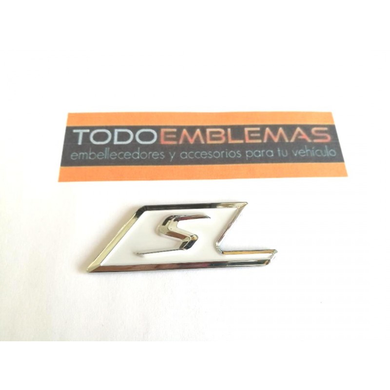 EMBLEMA TRASERO S FONDO BLANCO MODELO AMG MERCEDES