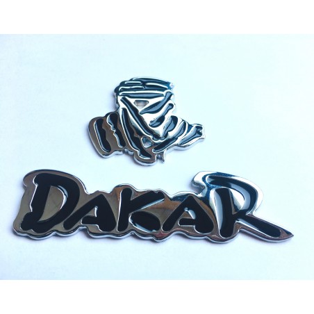 Placa emblema trasero o lateral Dakar plata