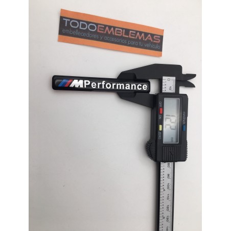 EMBLEMA BMW PERFORMANCE ALUMINIO COLOR NEGRO