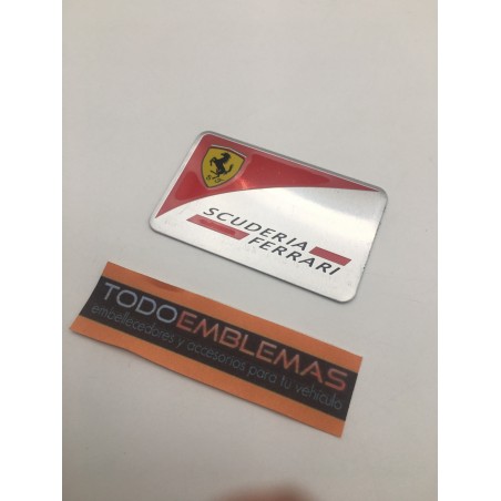Emblema Ferrari aluminio plata rojo
