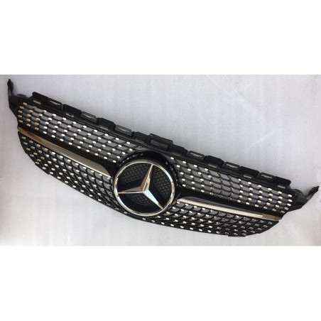 PARRILLA MERCEDES DIAMANTE NEGRA CLASE C W205