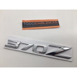 Emblema trasero Nissan Z370 cromado