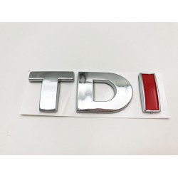 EMBLEMA TRASERO VOLKSWAGEN TDI PLATA LETRA I ROJA