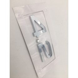EMBLEMA LATERAL o TRASERO AUDI 4.2