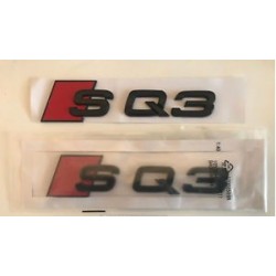 Emblema trasero audi sq3 negro