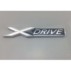 EMBLEMA LATERAL BMW XDRIVE PLATA