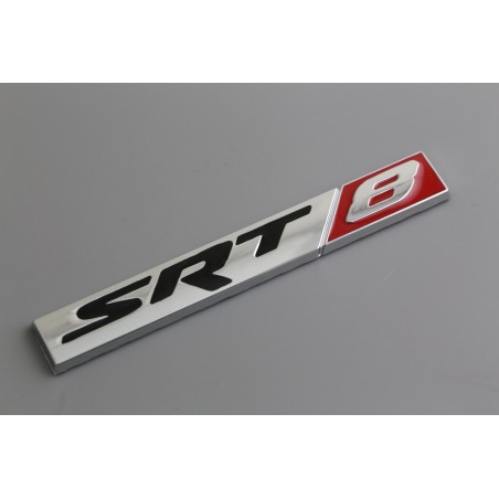 SRT8