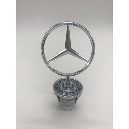 EMBLEMA CAPOT MERCEDES 204 211 212 221