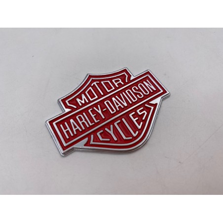 PLACA EMBLEMA HARLEY DAVIDSON ROJO 57mm x 45mm