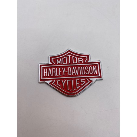 PLACA EMBLEMA HARLEY DAVIDSON ROJO 57mm x 45mm
