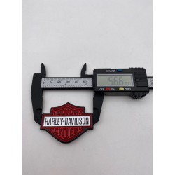 Placa emblema Harley Davidson rojo y blanco 57mm x 45mm