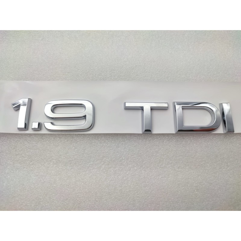 EMBLEMA TRASERO AUDI 1.9 TDI CROMADO