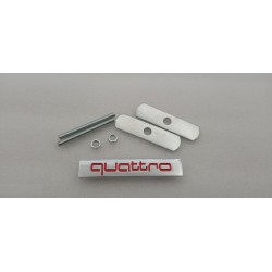 Emblema de parrilla Audi Quattro rojo